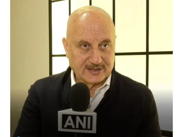 Entertainment News | Anupam Kher Attends School Screening of 'Tanvi The Great', Expresses Gratitude
