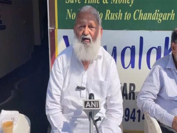 India News | Haryana Minister Anil Vij Alleges Kaithal SP Gave Excuses on Officer Suspension Order
