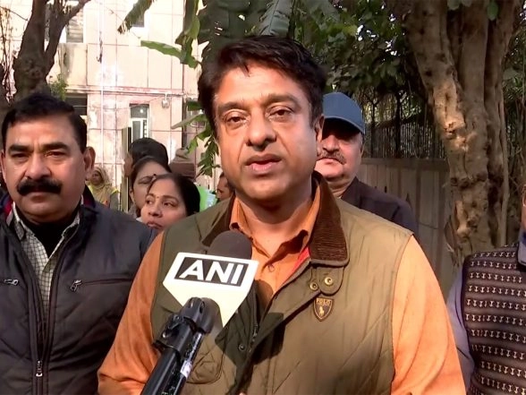 India News | NDMC Vice Chairperson Reviews AI Summit Preparations to Align with PM Modi's Vision