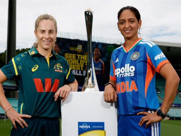 Sports News | Australia Set to Start New Era; Harmanpreet Eyes Short-format Dominance as First T20I Starts in Sydney