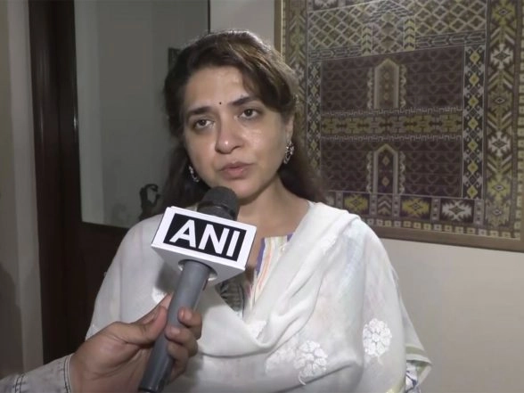 India News | Metro Slab Collapse in Mumbai: Shaina NC Emphasises Maintaining Safety Standards at Construction Sites