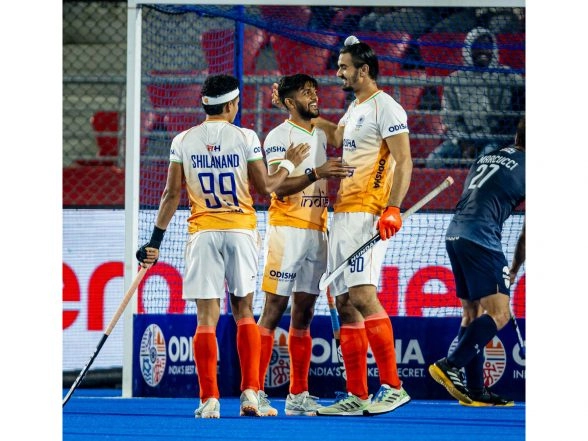 Sports News | India Edged 2-4 by Argentina at FIH Men's Pro League 2025-26