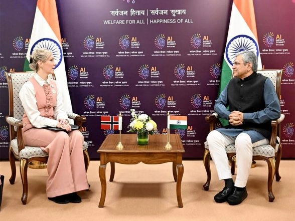 World News | Ashwini Vaishnaw Holds Bilateral Meeting with Norway's Digitalisation Minister Karianne Oldernes Tung