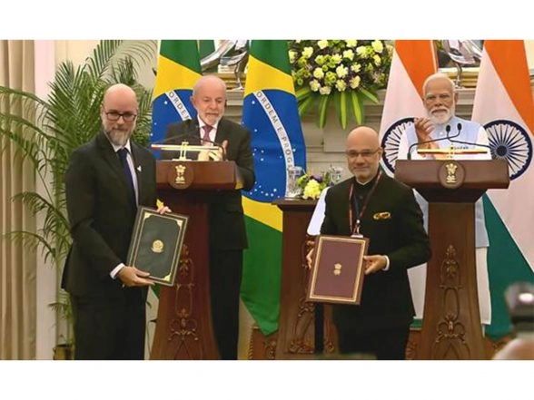 World News | India-Brazil Exchange MoU to Strengthen Cooperation in Pharmaceutical and Medical Products Regulation