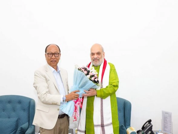 India News | Manipur CM Discusses Progress of Peace, Rehabilitation in State with Union Minister Amit Shah