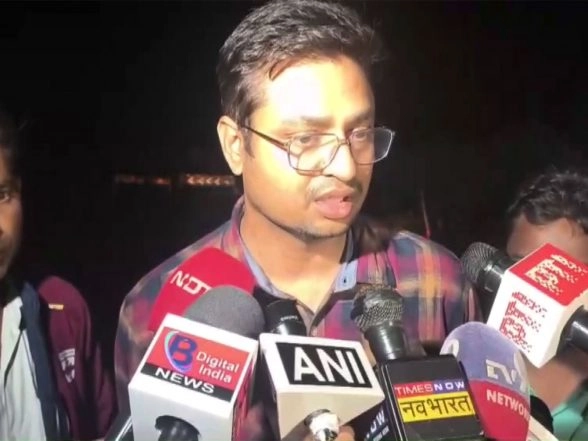 India News | MP: Portion of Railway Overbridge Collapses on NH-45 in Jabalpur During Ongoing Maintenance Work