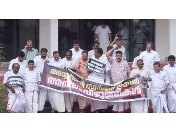 India News | Opposition Walks out of Kerala Assembly over Sabrimala Gold Theft Investigation, Minister Rajee Says Probe Moving in Right Direction