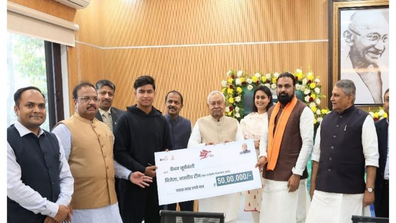 Sports News | Former BCA President Congratulates Vaibhav Suryavanshi as Bihar CM Nitish Kumar Felicitates Young Batter with Rs 50 Lakh