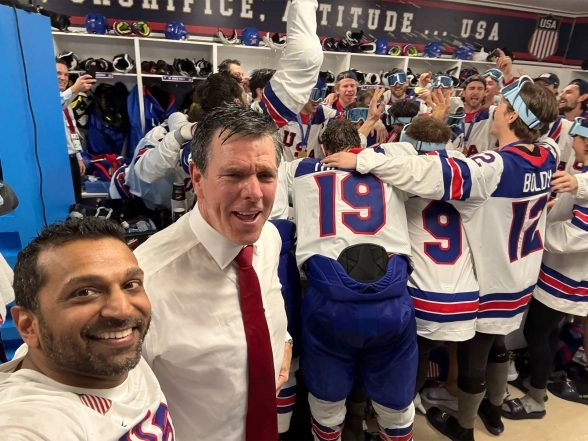 World News | FBI Director's Locker-room Celebration with US Olympic Hockey Gold Stirs Debate over Priorities