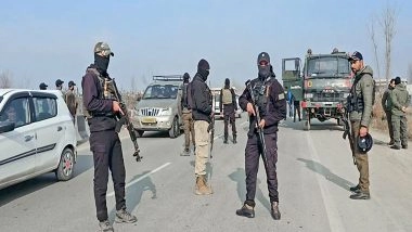 India News | J-K: Two Balloons with US, Pak Currencies Found Near LoC in Akhnoor; Probe Underway