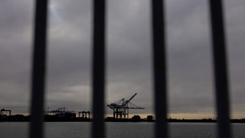 World News | Trump Issues Fresh Tariff Threats Against Countries Against 'ripping US Off'