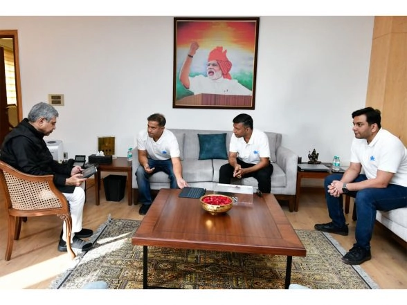 Business News | Brave Launches Brave Ark - 2-in-1 Android PC for Mind Athletes; Goes Live on Amazon.in