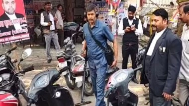 India News | Bomb Threat at Lucknow Civil Court; Police and Bomb Squad Launch Search Operation