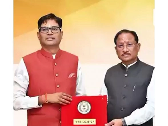 India News | Chhattisgarh Finance Minister Present Rs 1.72 Lakh Cr Budget for 2026-27, Focus on Bastar Development, Education and Industry