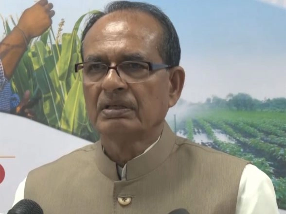 India News | Shivraj Singh Chouhan Reviews PM-RKVY Progress Across 11 States