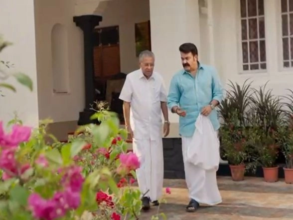 Entertainment News | 'Iruvar' Teaser: Mohanlal Talks Cinema, Politics in Candid Interview with Kerala CM Pinarayi Vijayan