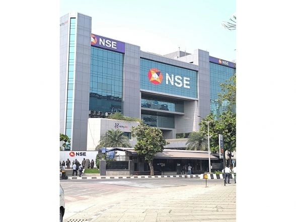 Business News | Stock Market Ends Flat, Nifty Falls Below 25,500 Level