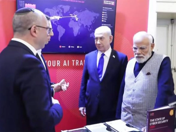 World News | PM Modi and Israeli PM Netanyahu Attend Technology and Innovations Exhibition