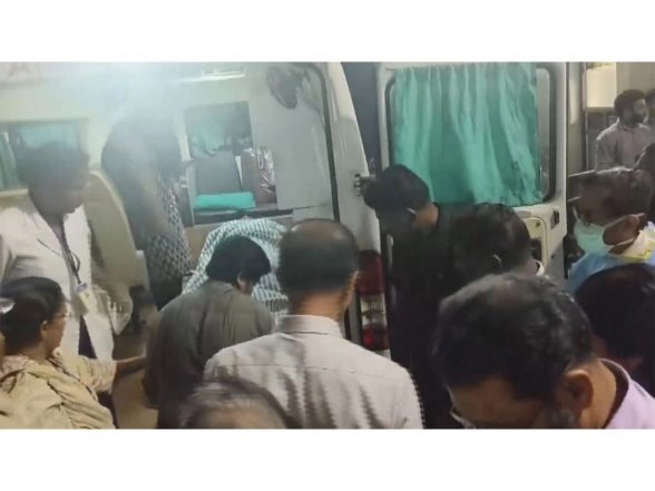 India News | Kerala Health Minister Veena George Shifted to Kannur Government Medical College After KSU Protest Incident