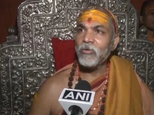 India News | Ashutosh Brahmachari Levels Fresh Allegations Against Swami Avimukteshwaranand, Ashram Functionaries