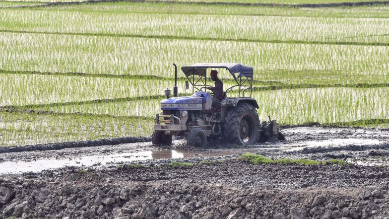 Business News | Tractor Sales Outlook Subdued Due to Weak Monsoon Concerns: Report
