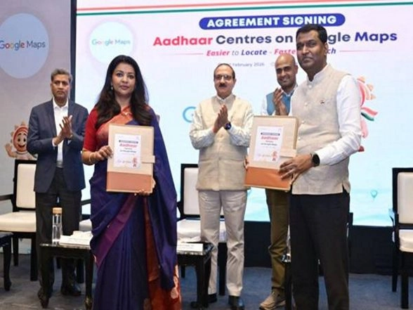 Business News | Soon People Can Navigate Nearest Aadhaar Centres on Google Maps: UIDAI Chairman