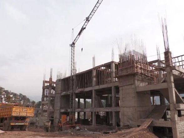 India News |   Jammu and Kashmir: Prime Minister Critical Care Block Worth Rs 25 Crore to Boost Healthcare in Poonch