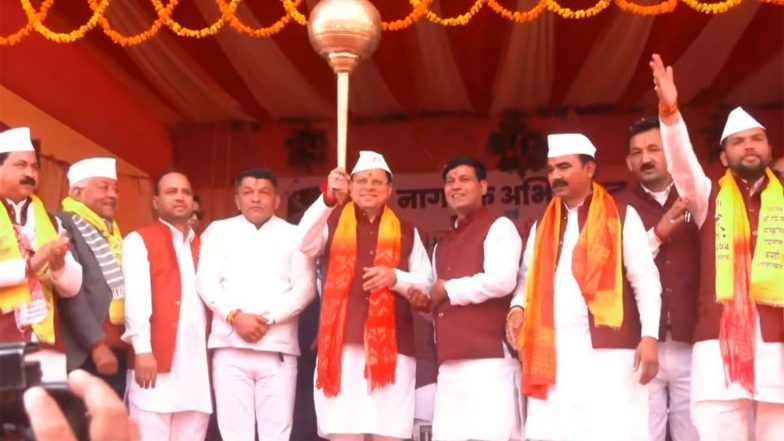 India News | Uttarakhand: Pushkar Singh Dhami Joins Kali Kumaon Holi Rang Mahotsav in Lohaghat