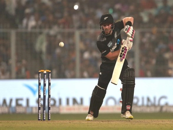 Sports News | T20 WC: New Zealand Post 159 in Must-win Super 8 Clash Vs England