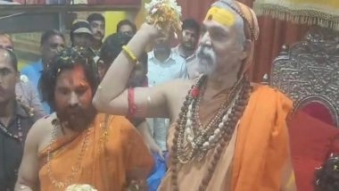 India News | UP: Swami Avimukteshwaranand Celebrates Holi at Jyotish Vidyapeeth After Allahabad HC's Order