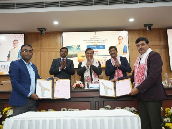 Business News | MoU Signed for Pre-feasibility Study of Five Greenfield Airports in Assam
