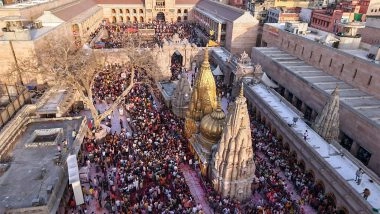 India News | UP: Rangbhari Ekadashi Celebrated at Kashi Vishwanath Temple