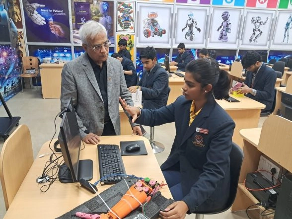 Business News | Lions Calcutta Greater Vidya Mandir Pioneers AI-Integrated Education to Shape Future-Ready Global Leaders