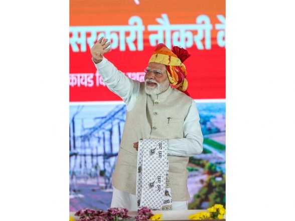 India News | Double-engine Government is Moving Forward by Taking Both Rajasthan's Heritage and Development Together: PM Modi