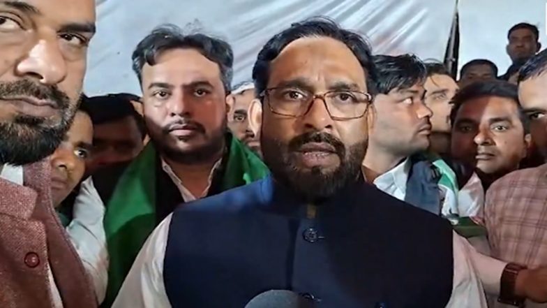 ‘Hum Do, Hamare Do Darjan:’ AIMIM UP President Shaukat Ali Sparks Controversy With New Slogan on Population in Moradabad (Watch Video)
