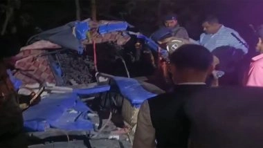 Bhagalpur Road Accident: 4 Dead, 11 Injured After Bus Hits 2 Vehicles on NH-31 in Bihar