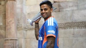 sports-ICC T20 World Cup 2026 Champion Captain Suryakumar Yadav Visits Historic Adalaj Ni Vav for Trophy Photoshoot in Gujarat