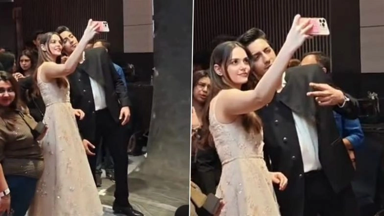 &lsquo;Saiyaara&rsquo; Stars Ahaan Panday and Aneet Padda&rsquo;s Selfie Moment at News18 Showsha Reel Awards 2026 Goes Viral (Watch Video)
