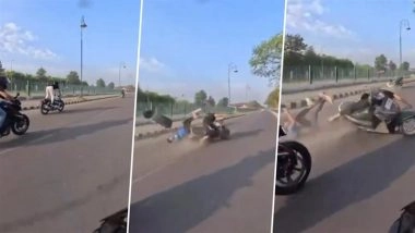 Horrific Accident Caught on Camera in Lucknow: Teen Rams Speeding Royal Enfield Continental GT 650 Into Scooter, Dies After Hitting Divider Head-On; Video Surfaces