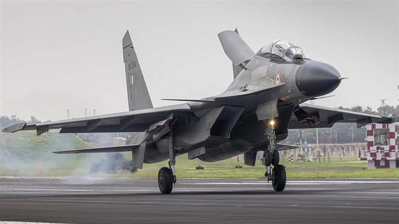 Sukhoi Su-30MKI Goes Missing From Radar in Assam; Search Operation Underway