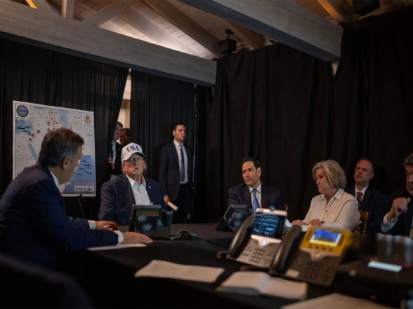 World News | President Trump Monitors US Military Action in Iran