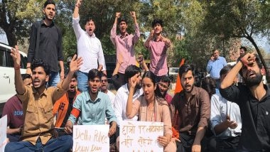 India News | Delhi: ABVP Stages Protest Outside Police Station Against Lathi-charge on Students and Administrative Negligence