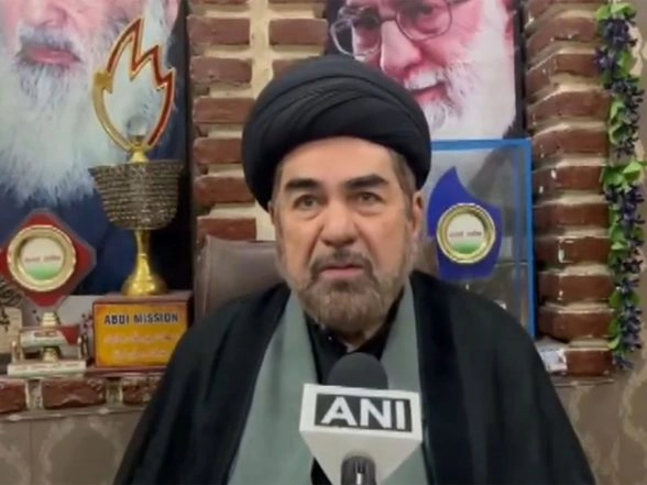 India News | Signed Their Death Warrants: Shia Cleric Maulana Kalbe Jawad Condemns Killing of Iran Supreme Leader Ayatollah Khamenei