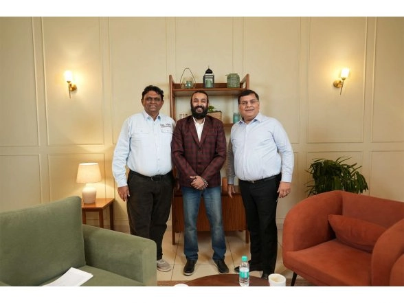 Business News | From Headlines to Heavy Engineering: The Strategy Behind Modern Brand and Business Growth Ft. Rahul Kamdar & Vijay Sanghavi on Brand Ki Baat - Mumbai Edition by NewsReach