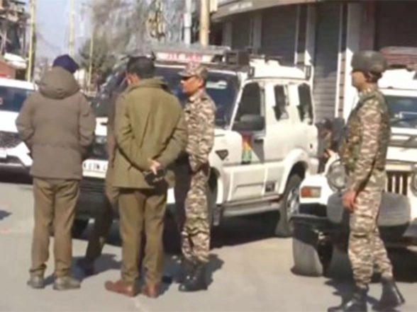 India News | J-K: Security Forces on High Alert After Shia Community Protests Against Killing of Iran's Supreme Leader