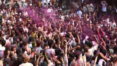 World News | Foreign Tourists Bask in Holi Celebration in Kathmandu