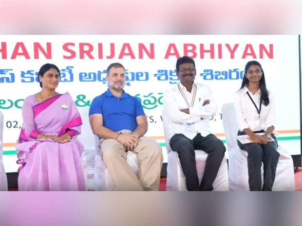 India News | Telangana: Rahul Gandhi Attends Concluding Session of DCC Presidents' Training Programme in Vikarabad