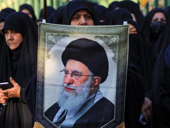 World News | Bangladesh Expresses Deep Sorrow over the Death of Khamenei; Condemns Killing as Violation of International Law