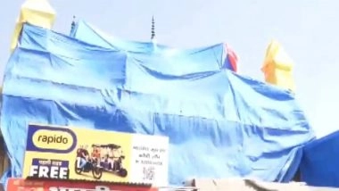 India News | UP: Mosque Covered with Tarpaulin in Shahjahanpur as Precaution Ahead of Holi