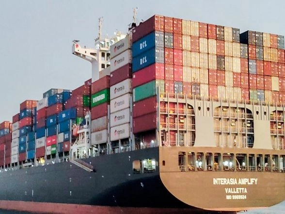 Business News | Commerce, Shipping Ministries Hold Consultation Meeting Amid West Asia Tensions; Inter-Ministerial Group for Supply Chain Resilience Created